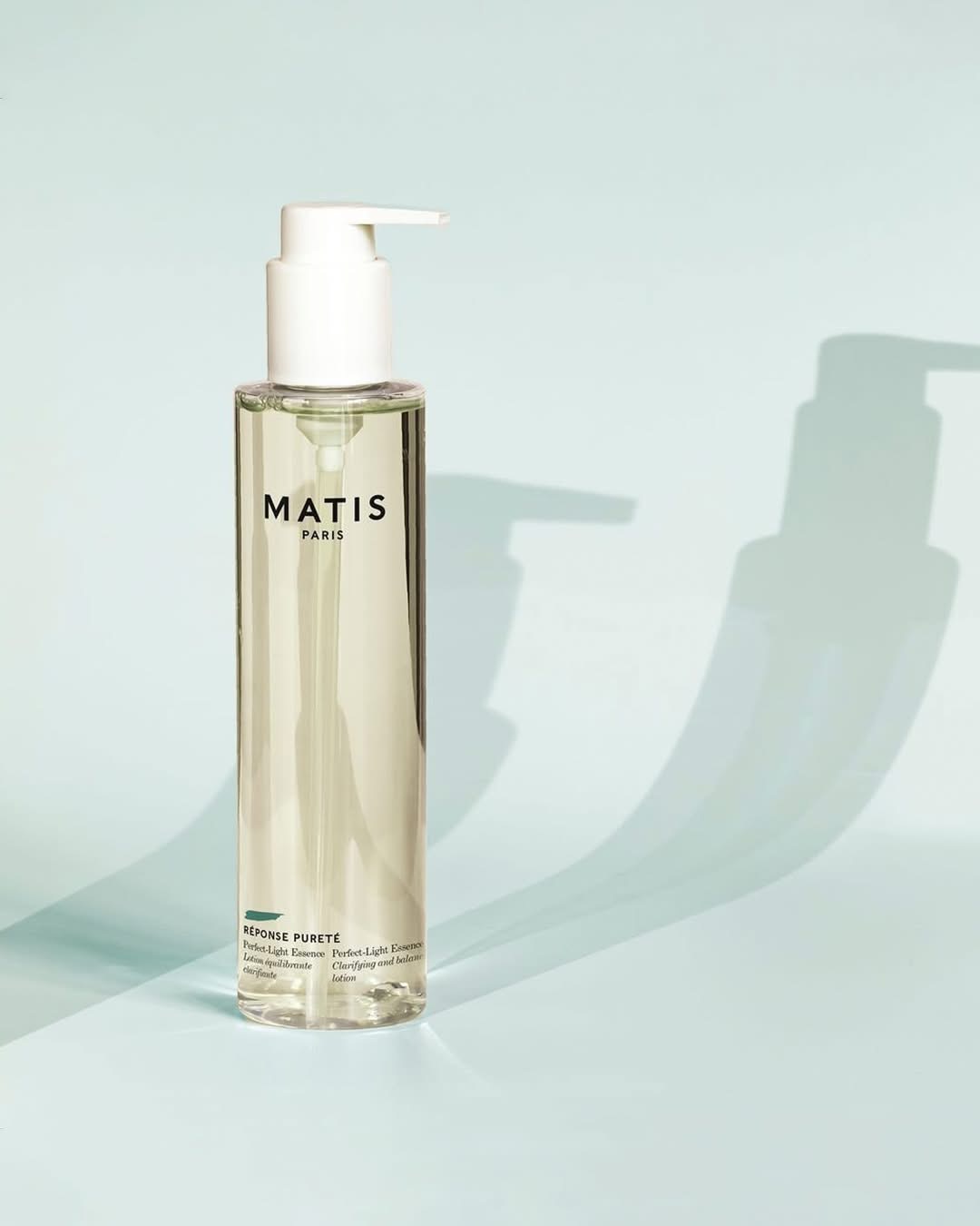 PERFECT LIGHT ESSENCE